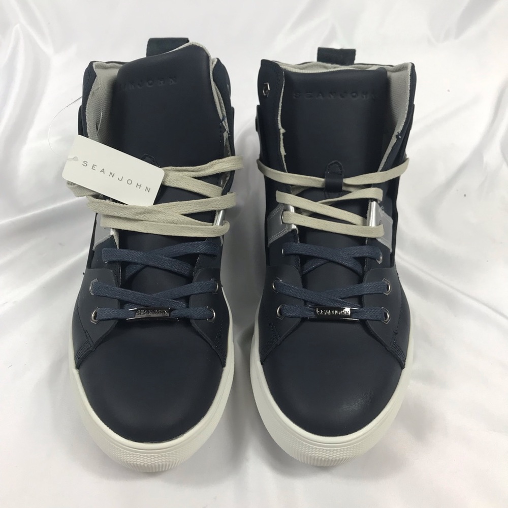 NWT- Sean John high top sneakers size 11